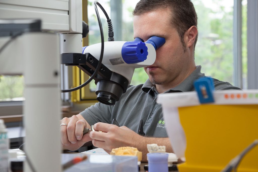 Dentaltechnik Pfullingen Zahnersatz Dentallabor